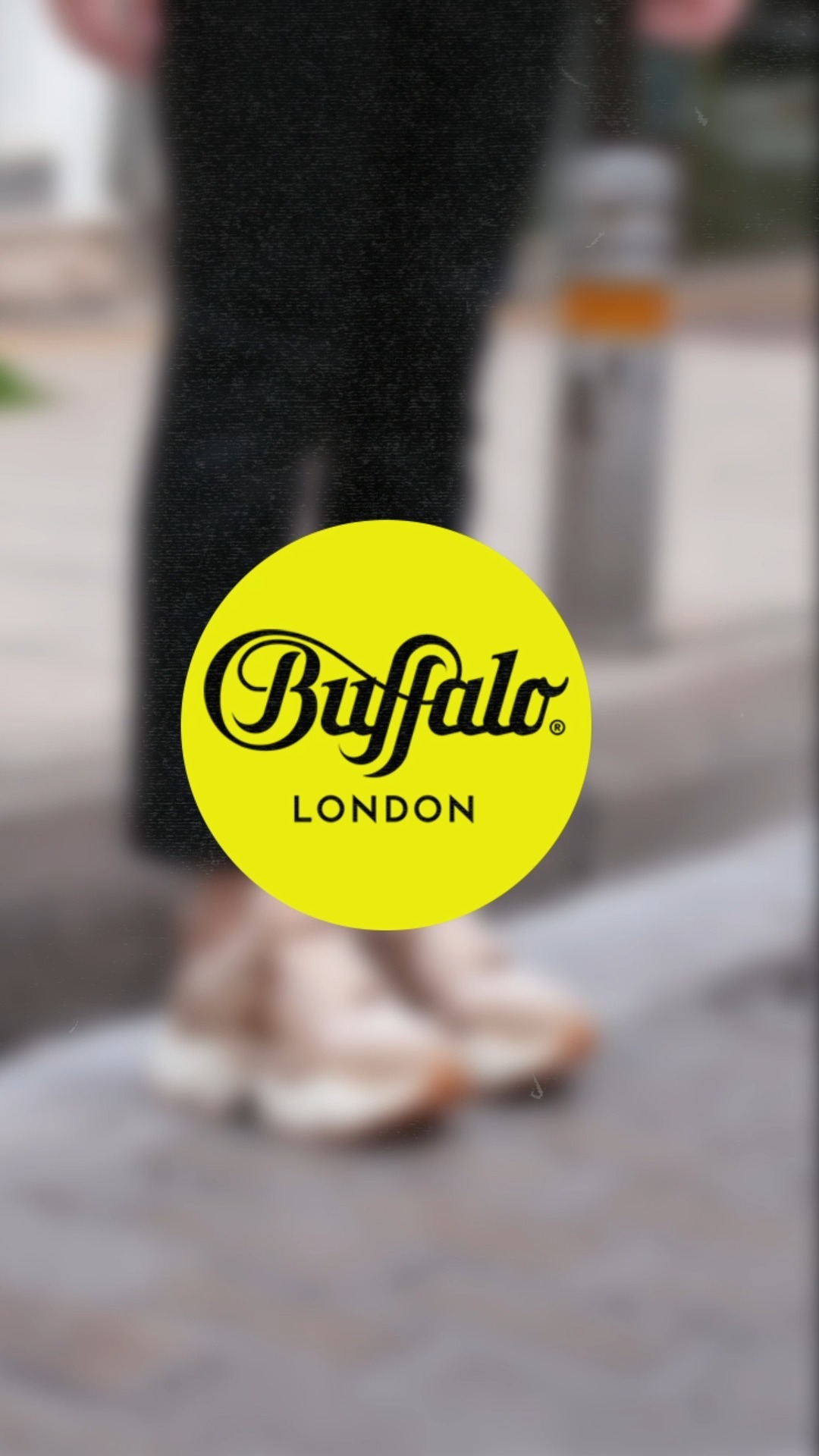 New Collection 😍
#buffalo #buffaloshoes #newcollection #kalista #topbrands #instadaily #womensfashion #foryoupage #foryou