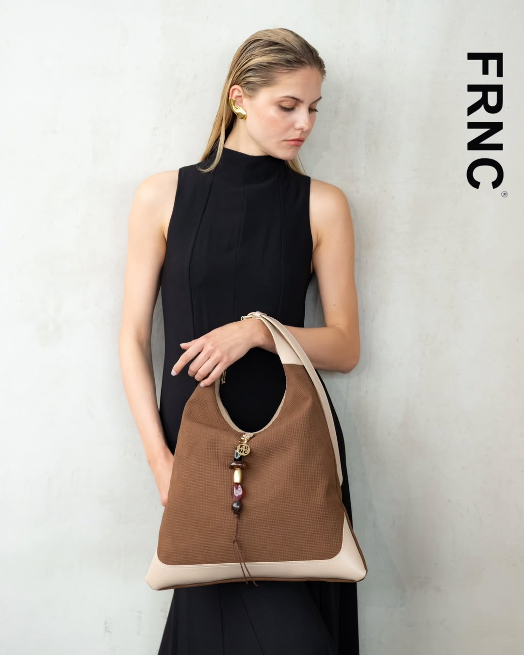 FRNC ❤
#newcolletion #frnc  #mybagisfrnc #topfashion 

W618R5579501 - 145,00€
__________________________
Αγορές σε Επώνυμα brands
ONLINE στο kalista.gr 🛍
ΔΩΡΕΑΝ ΜΕΤΑΦΟΡΙΚΑ ΓΙΑ ΑΓΟΡΕΣ ΑΝΩ ΤΩΝ 50€
📦
Για παραγγελίες ή πληροφορίες:
☎️ Κάλεσε: 210 4971 113